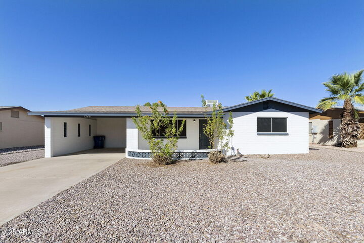 1346 S Main Drive  Apache Junction AZ 85120 photo
