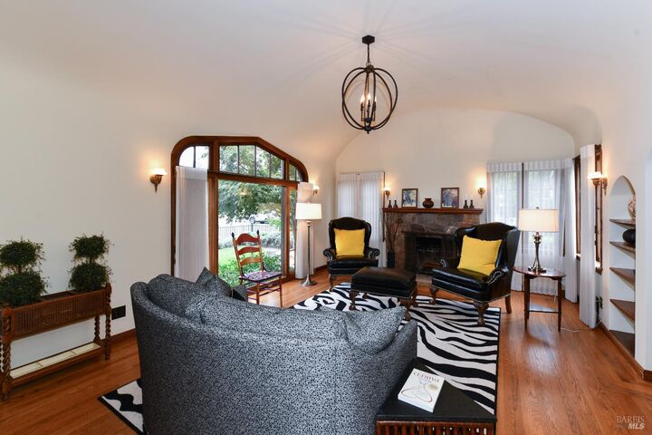 Property Photo:  505 Madison Street  CA 94559 