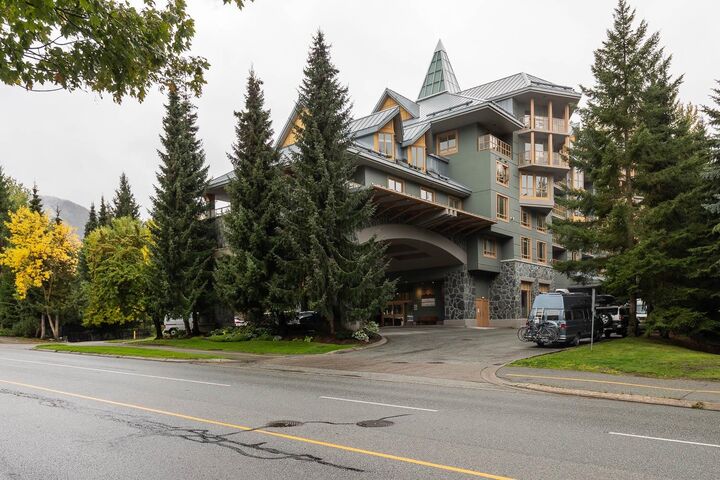 4315 Northlands Boulevard 301 — photo 1
