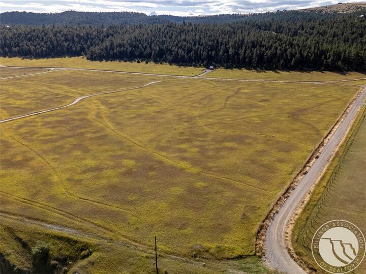 Property Photo:  20 Elkhorn Road  MT 59069 