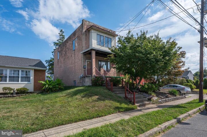 Property Photo:  5313 Royal Avenue  NJ 08109