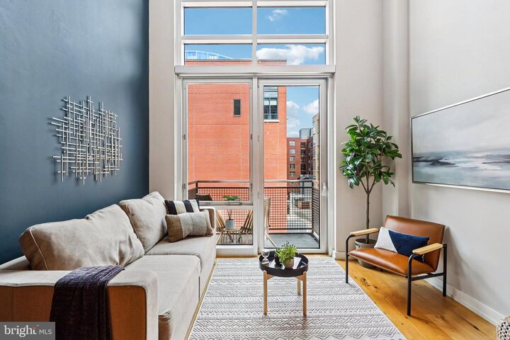 Property Photo:  1515 15th Street NW 406  DC 20005 