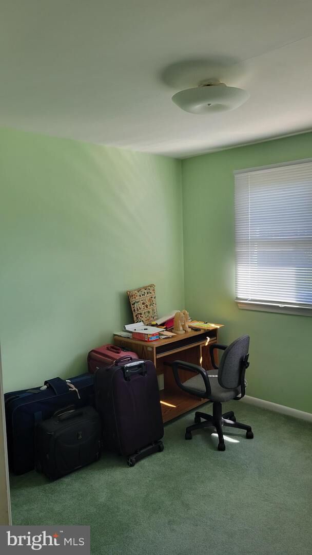 Property Photo: 1216 Oakcroft Drive MD 21093