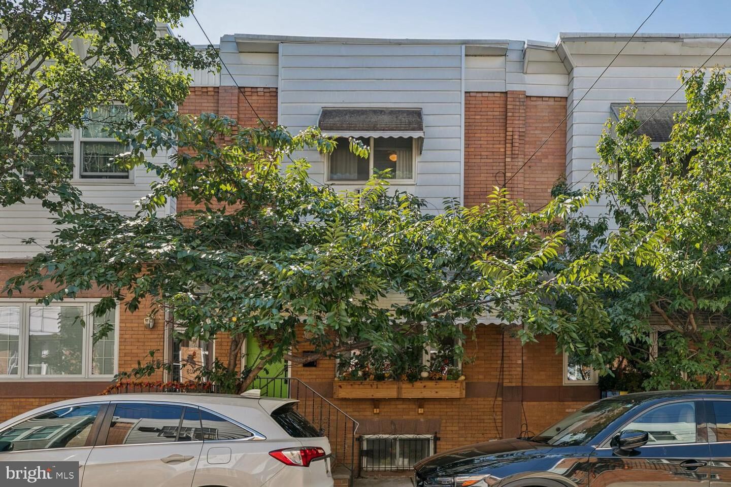 Property Photo: 1128 Cross Street PA 19147