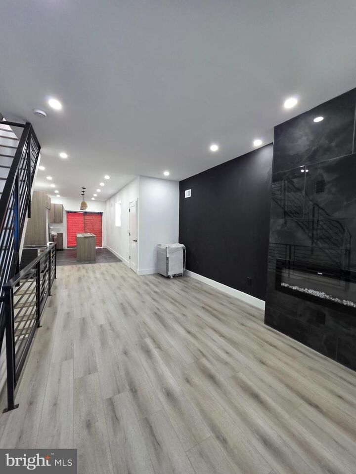 5349 Delancey Street  Philadelphia PA 19143 photo