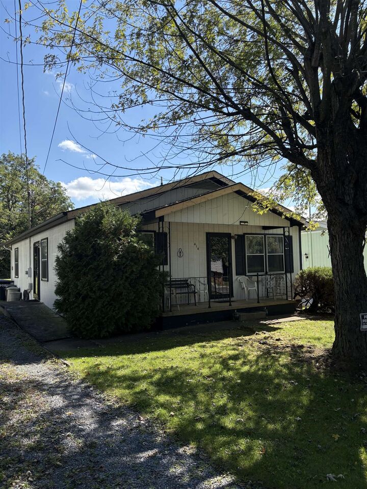 Property Photo:  414 Summit St  VA 22801 