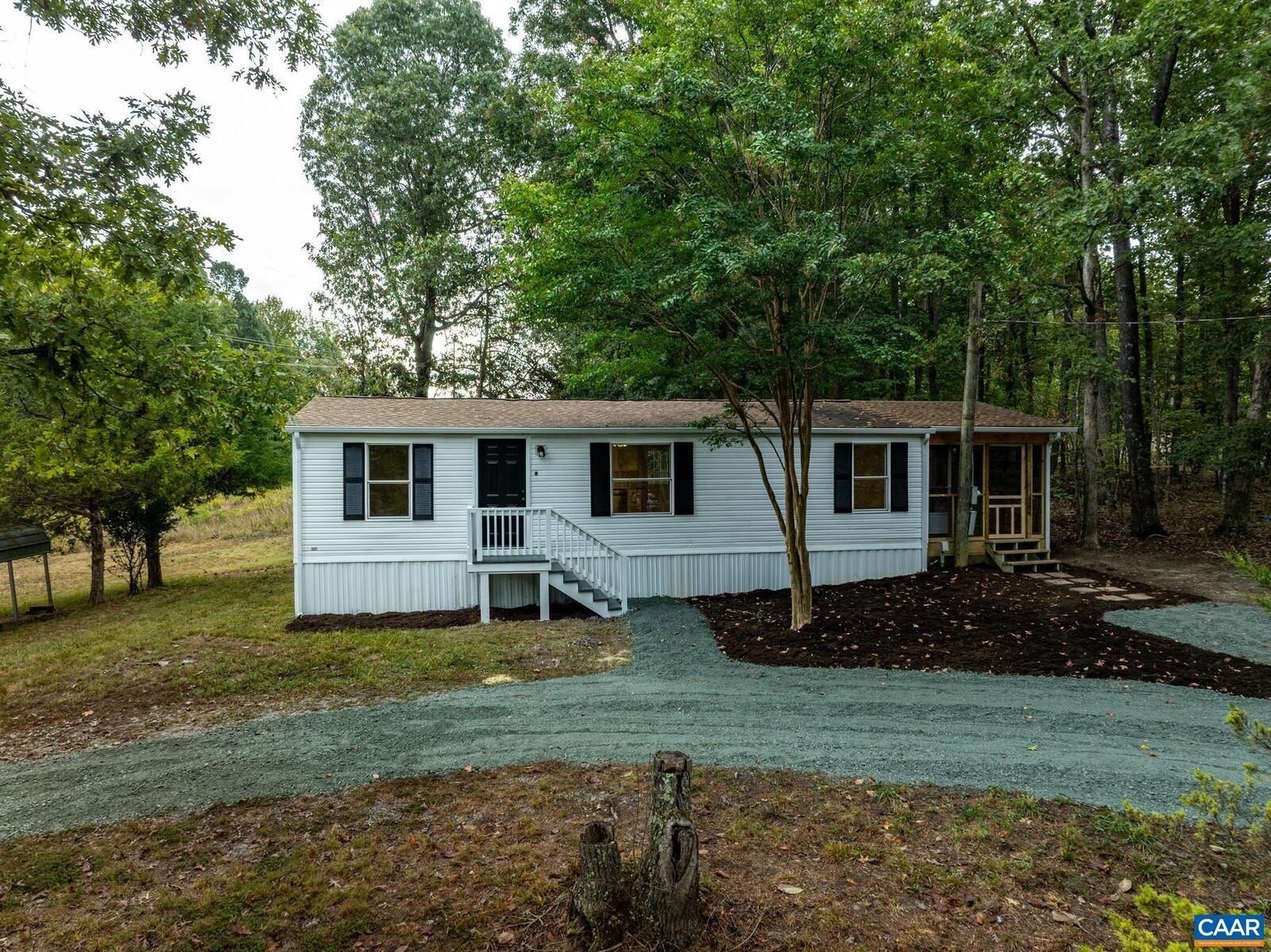 Property Photo: 1103 Lasley Ln VA 23093