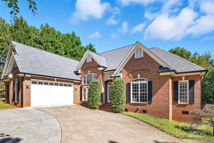 111 Ridgecrest Drive  Cherryville NC 28021 photo