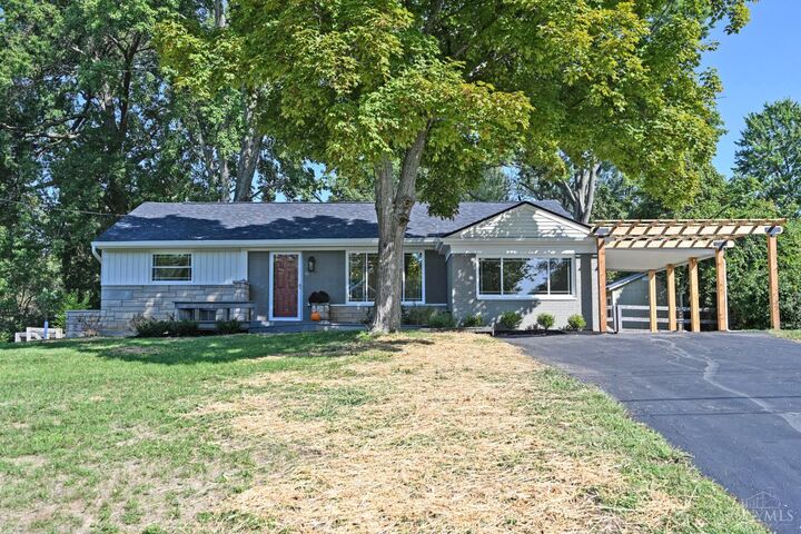 Property Photo:  8512 Prilla Lane  OH 45255