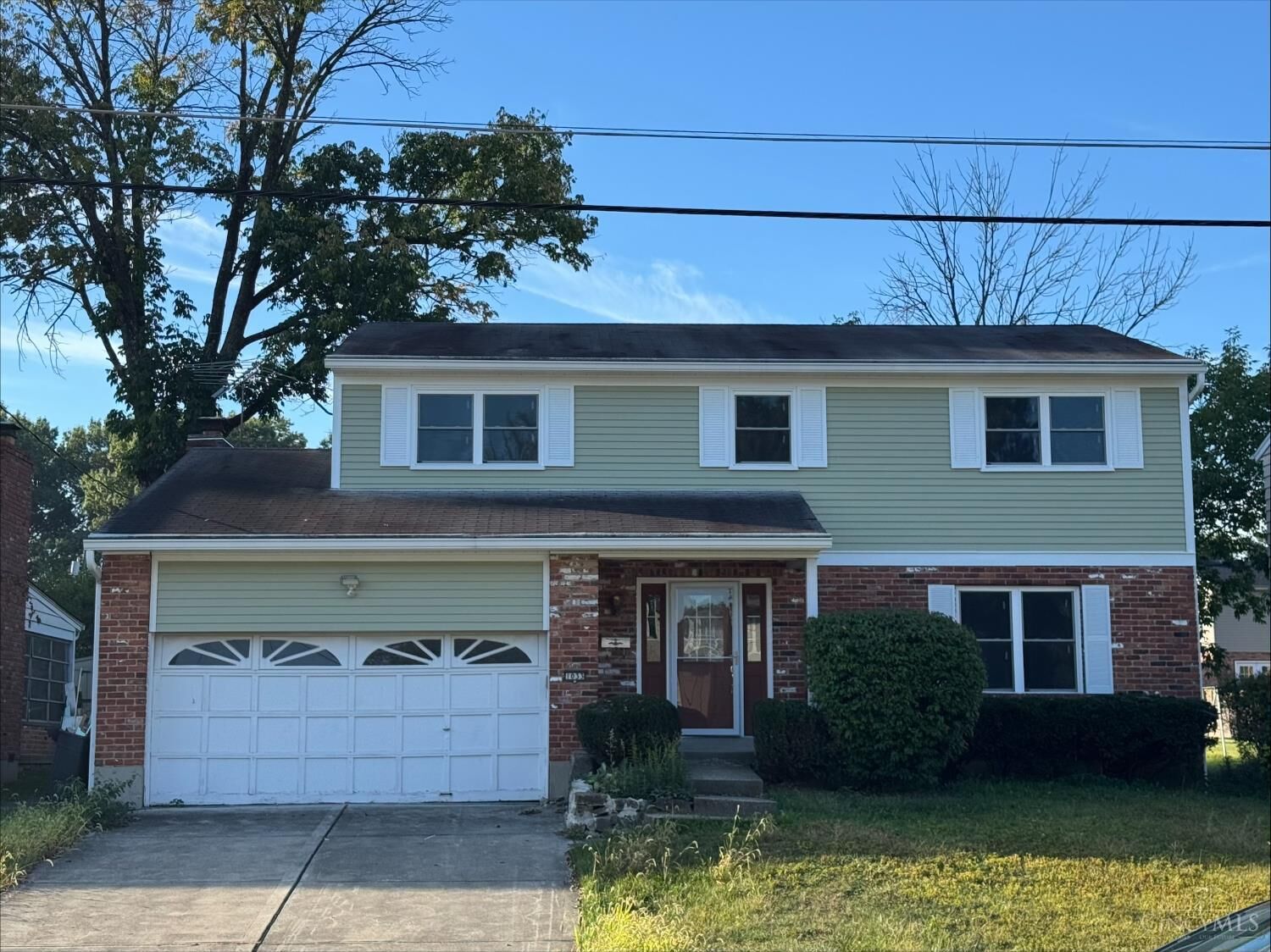 Property Photo: 1033 Hearthstone Drive OH 45231