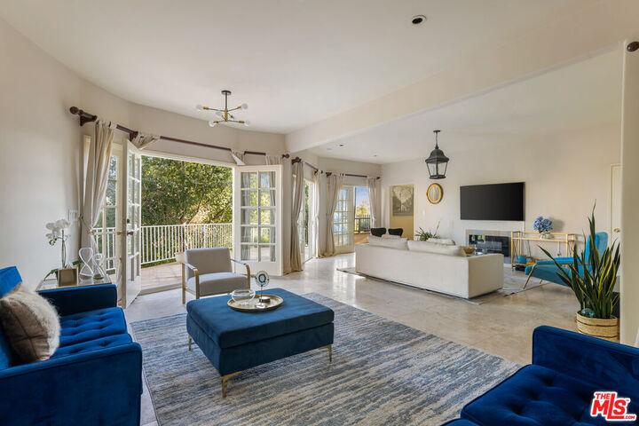 Property Photo:  8221 Monteel Rd  CA 90069 