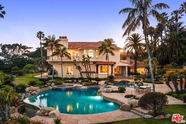 Property Photo:  7160 Dume Dr  CA 90265 
