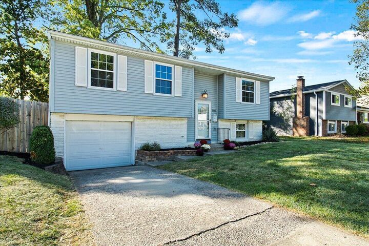 3449 Liberty Street  Grove City OH 43123 photo