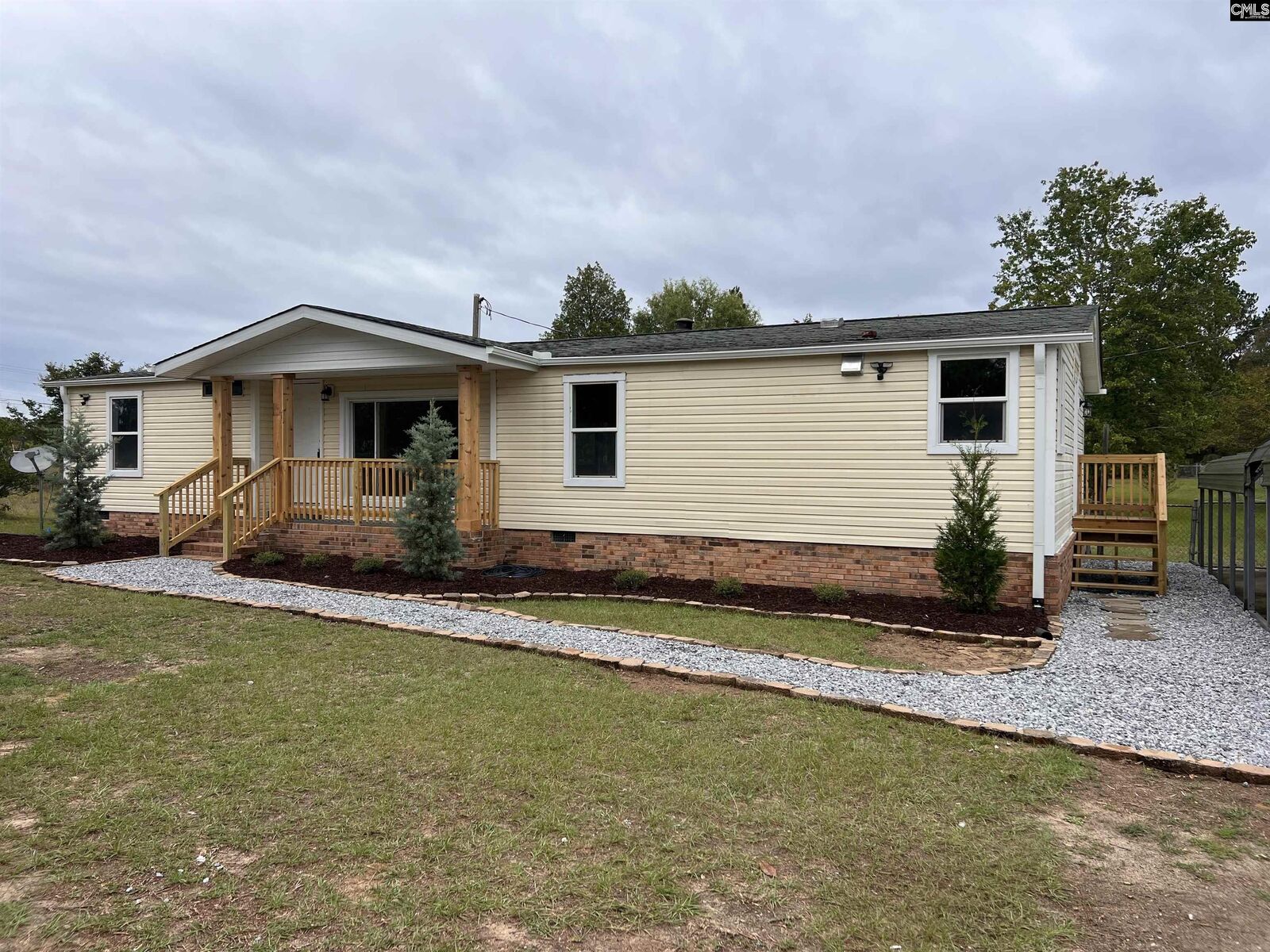 Property Photo:  686 Kelly Mill  SC 29045 