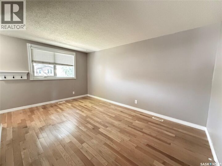 Property Photo:  15 Marshall Crescent  SK S4R 4Y8 