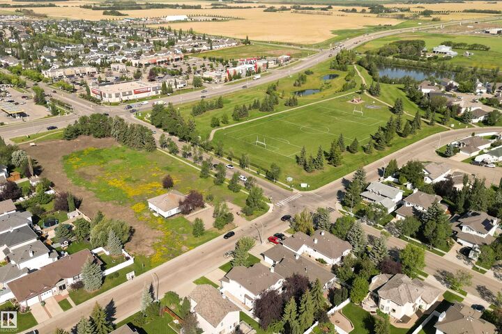 Property Photo:  71 Rue Bouchard  AB T4X 1N7 