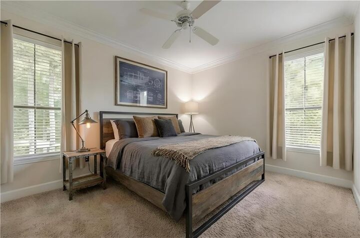 Property Photo:  3777 Peachtree Road NE 1632  GA 30319 