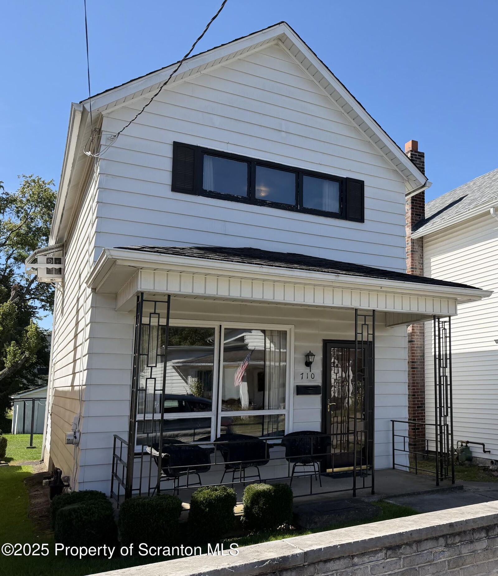 Property Photo:  710 Maple Street  PA 18518 