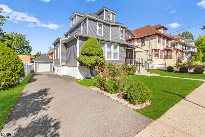 22 Euclid Ave  Ridgefield Park Village NJ 07660 photo