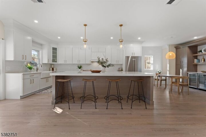 Property Photo: 834 Tice Pl NJ 07090