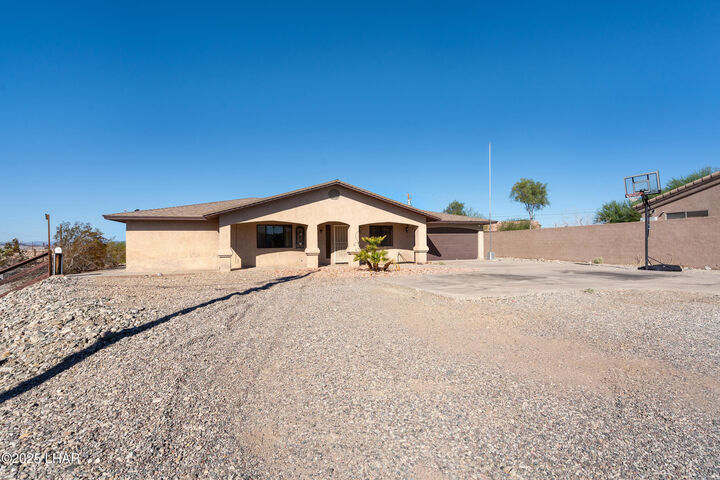 1649 Emerald Dr  Lake Havasu City AZ 86403 photo