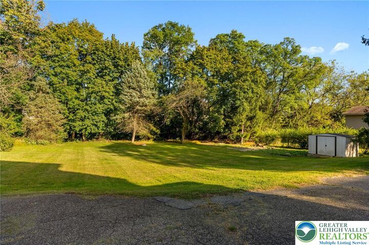 Property Photo: 2024 Wayne Street PA 18020