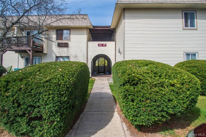 25 Village Park Drive 3B  Fishkill NY 12524 photo