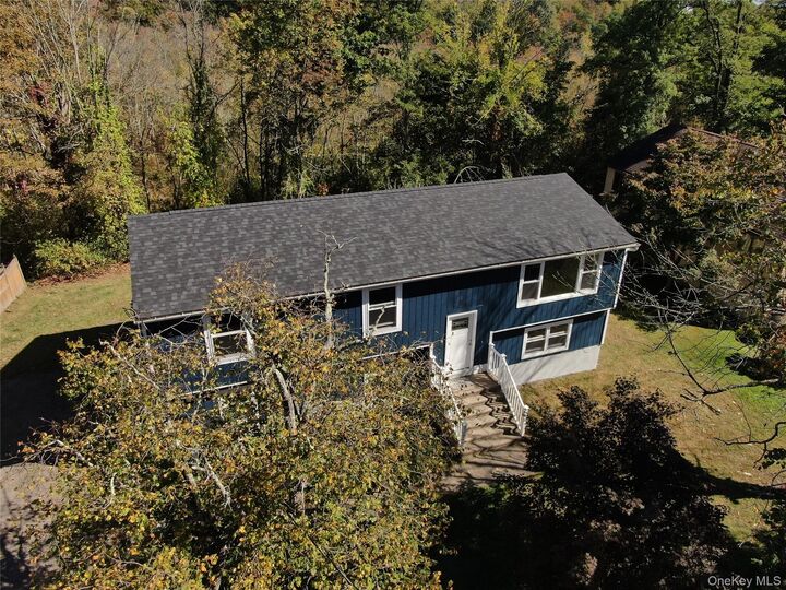 375 Lake Shore Drive  Mahopac NY 10541 photo