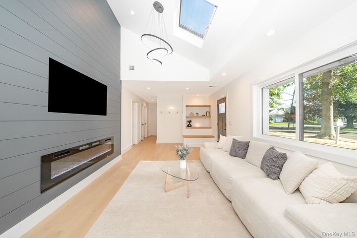 Property Photo:  5 Huron Avenue  NY 11758 