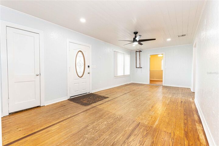 Property Photo: 6801 E Warm Springs Avenue FL 33521