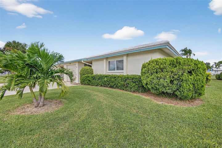 Property Photo:  6816 10th Avenue W  FL 34209 