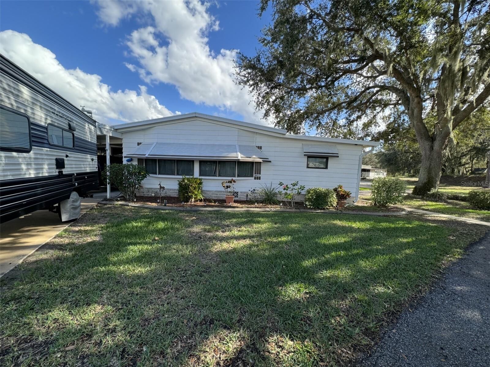 Property Photo:  9000 Lake Point Boulevard  FL 33898
