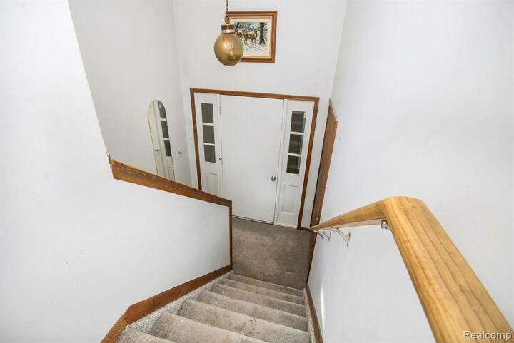Property Photo:  1815 S Hadley Road  MI 48462 9194 
