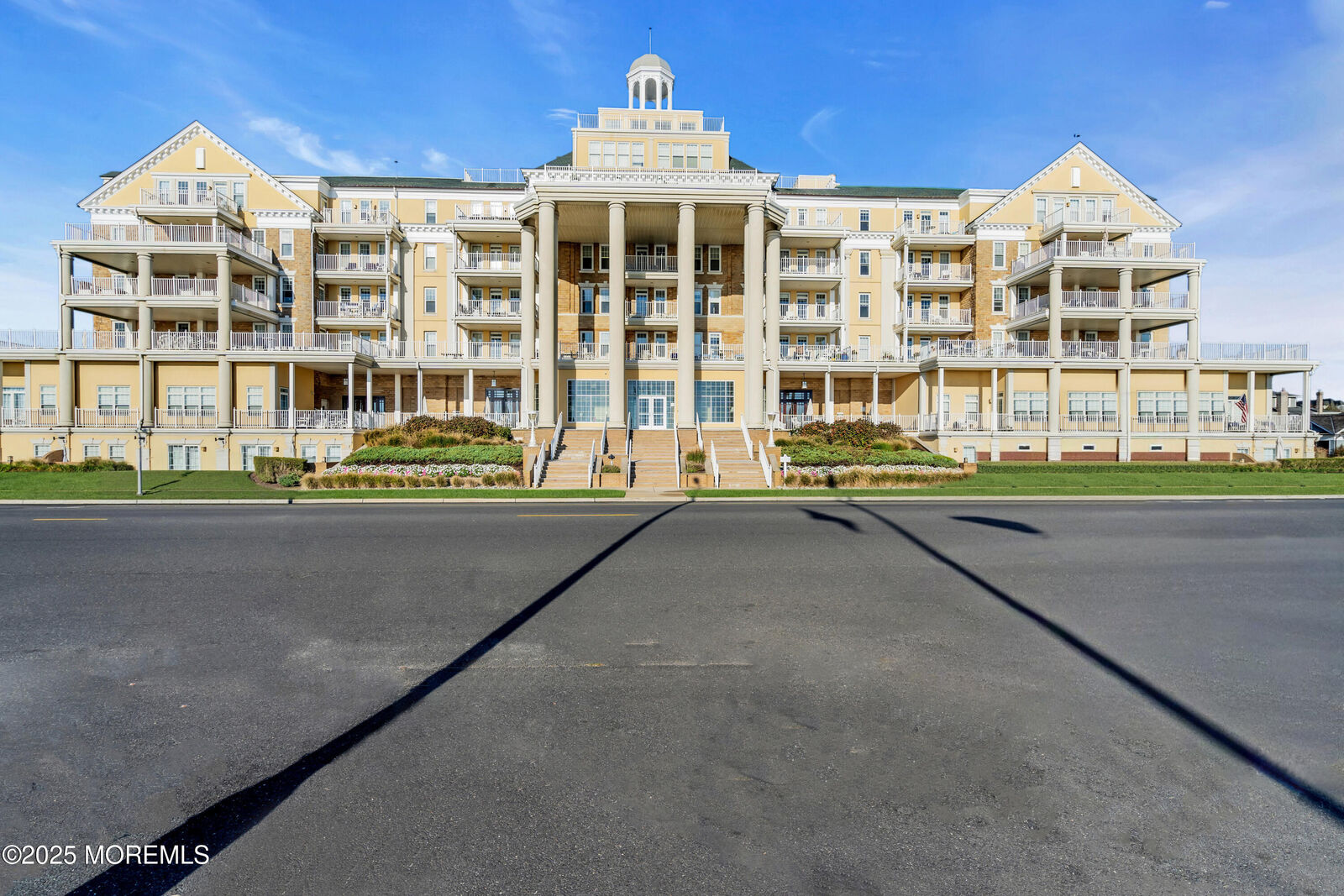 Property Photo: 700 Ocean Avenue G1 NJ 07762