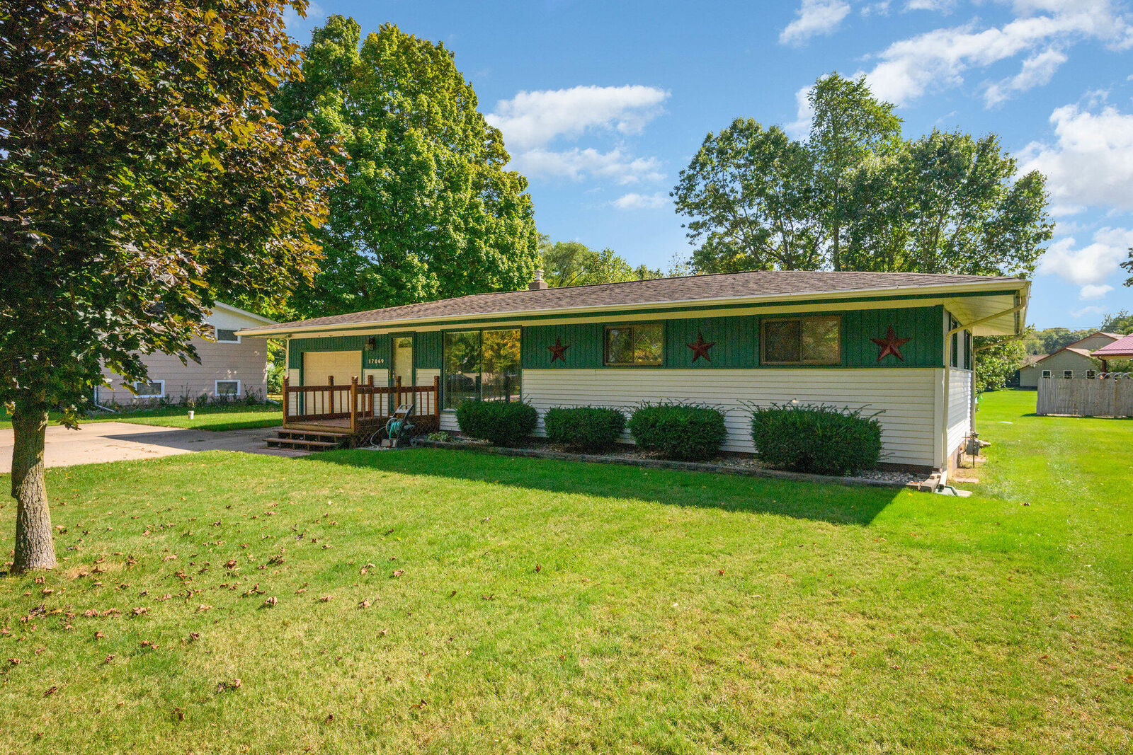 Property Photo: 17069 Moorepark Road MI 49093