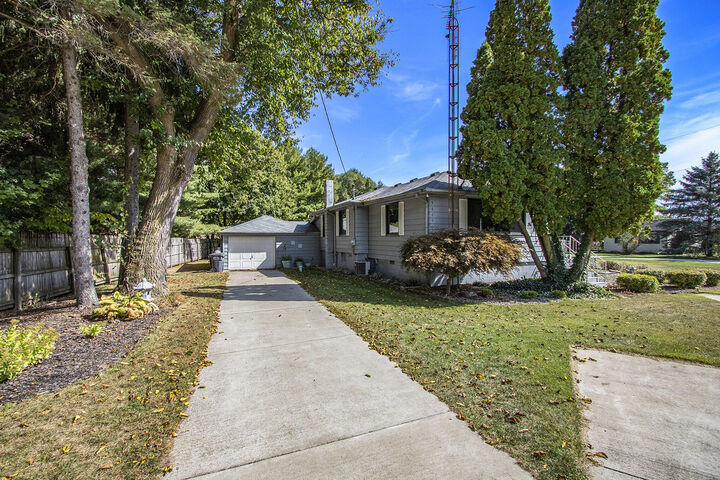 Property Photo: 5869 River Road MI 49126