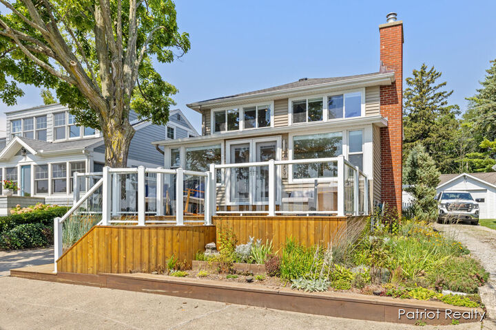 Property Photo: 16631 Lakeview Street MI 49456