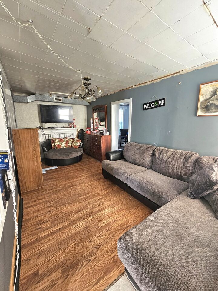 Property Photo: 5635 S California Avenue IL 60629