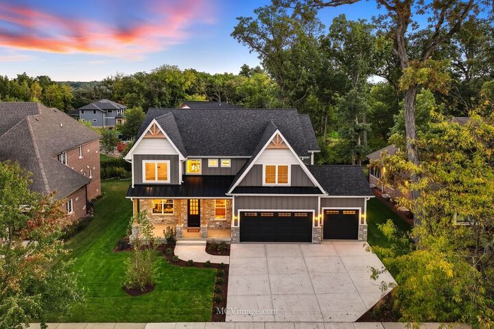 Property Photo:  1511 Linden Circle  IL 60439