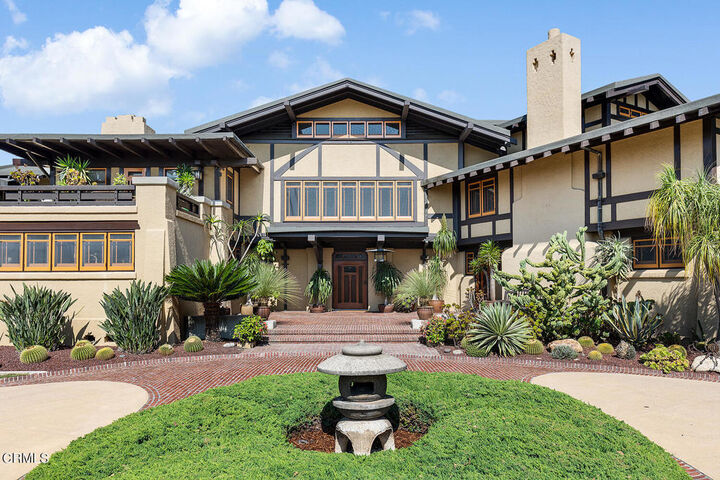 Property Photo:  195 S Grand Avenue  CA 91105 