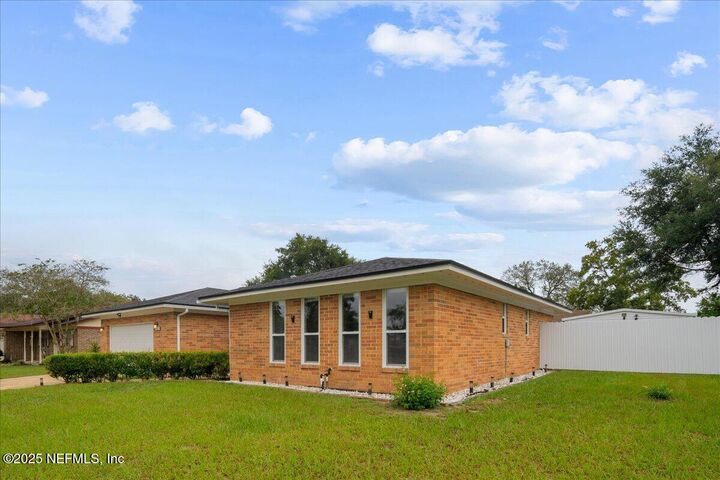 Property Photo: 5939 Gumwood Drive FL 32277