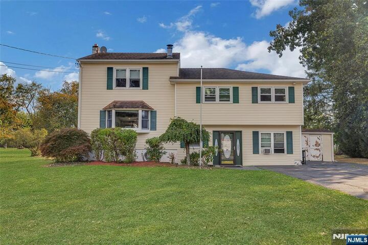 Property Photo: 19 Indian Lane NJ 07840