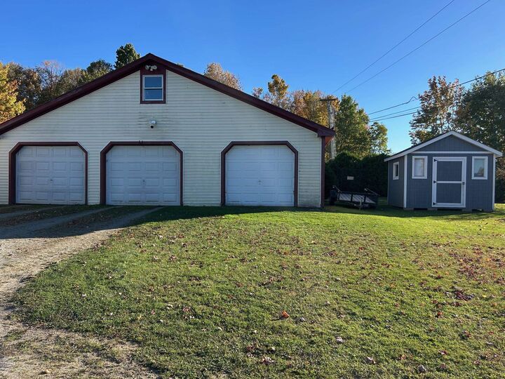 Property Photo:  43 Sunset Drive  VT 05655 
