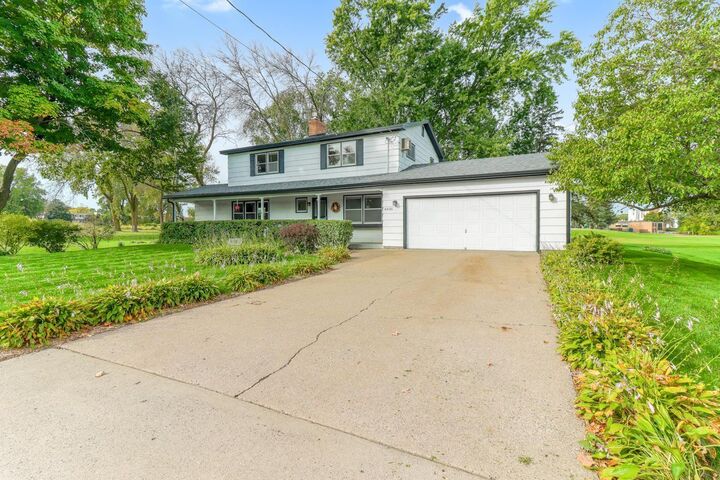 Property Photo:  4035 Highland Avenue  MN 55110 