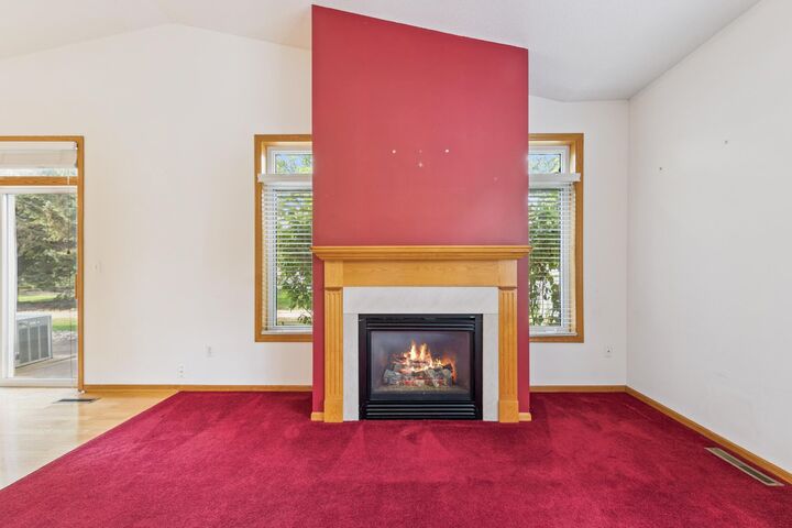 Property Photo:  1276 Crystal Place E  MN 55318 