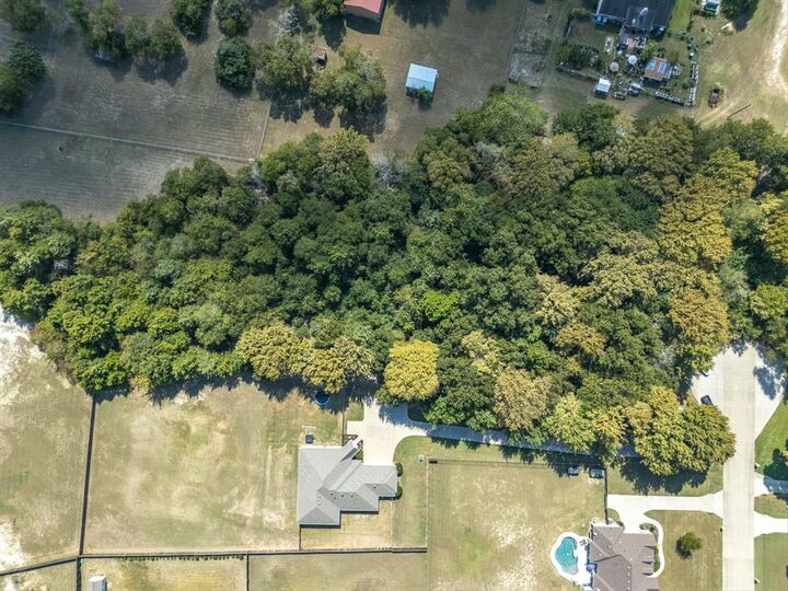 Property Photo:  2330 Bois D Arc Lane  TX 76065 