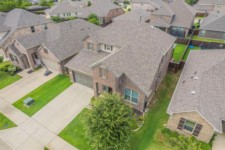 Property Photo: 6217 Hightower Street TX 76227