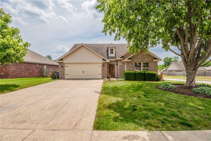 3009 SW Waterleaf Avenue  Bentonville AR 72713 photo