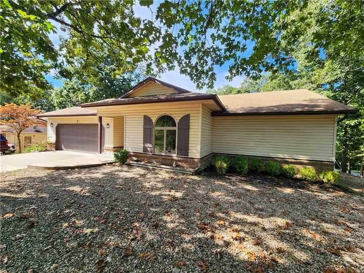 7 Cherhill Drive  Bella Vista AR 72714 photo