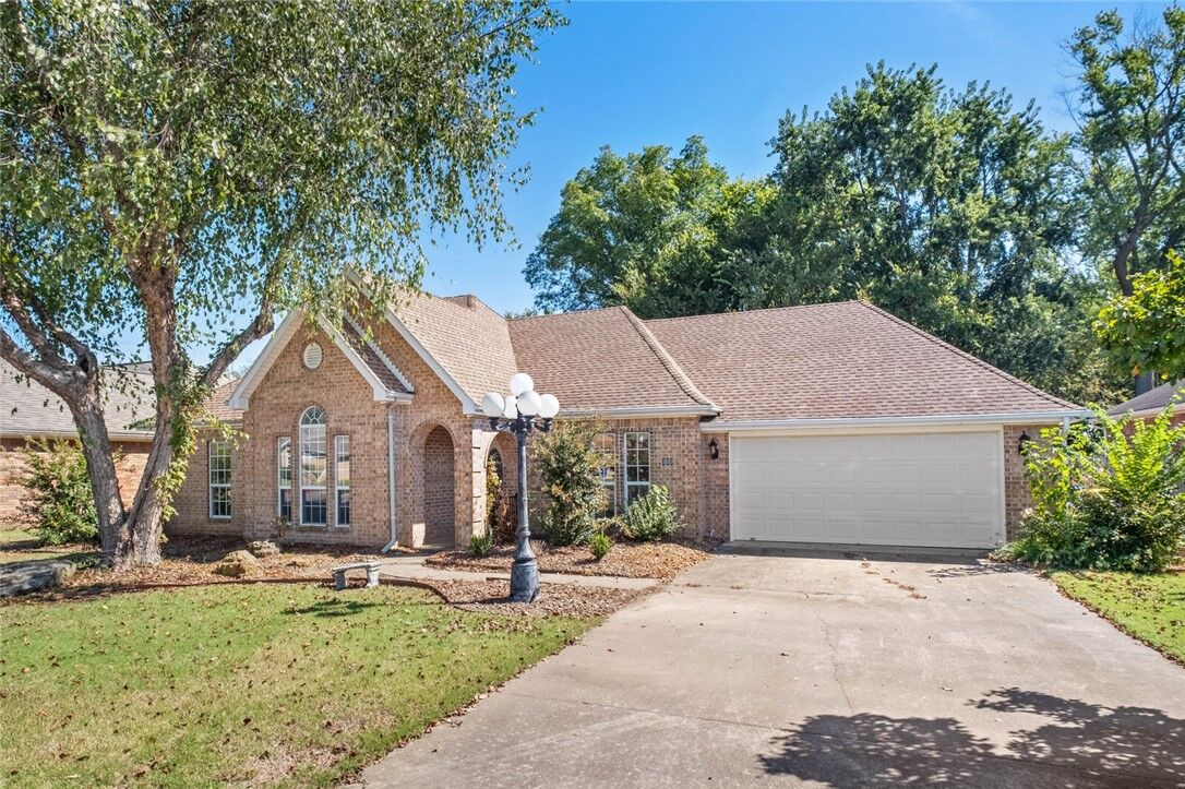 Property Photo:  323 Bluff Drive  AR 72745 